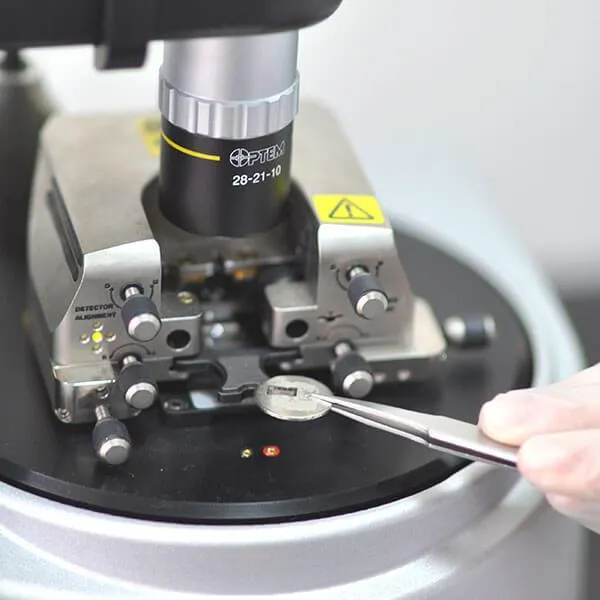 Precision materials analysis in the laboratory