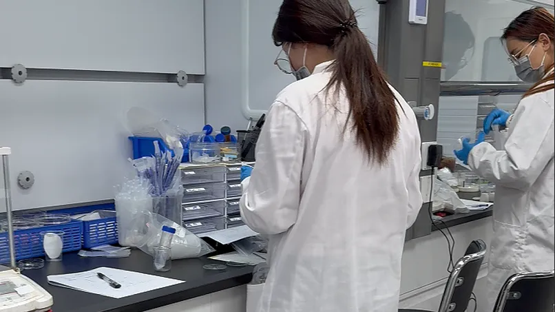 Materials Testing at Xinbodi Laboratory